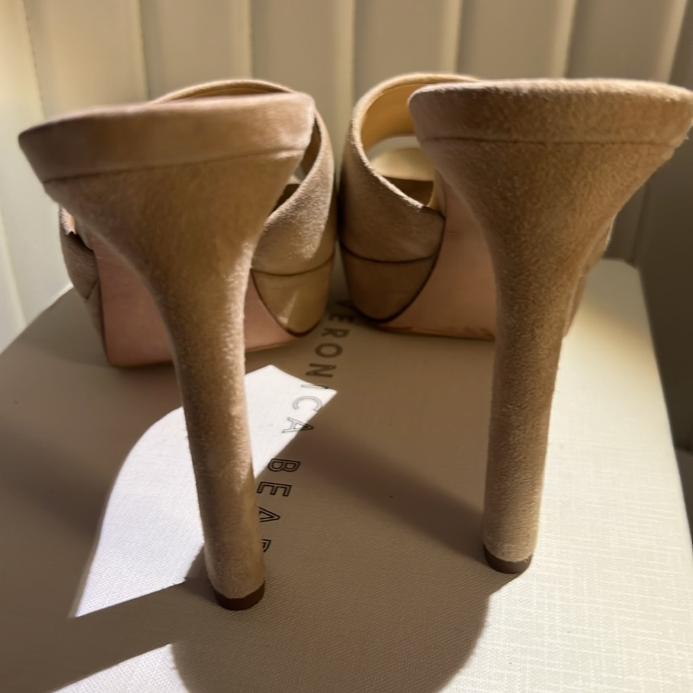 ♥️ Veronica Beard Dali Platform Mule 7 ♥️ - Picture 8 of 12